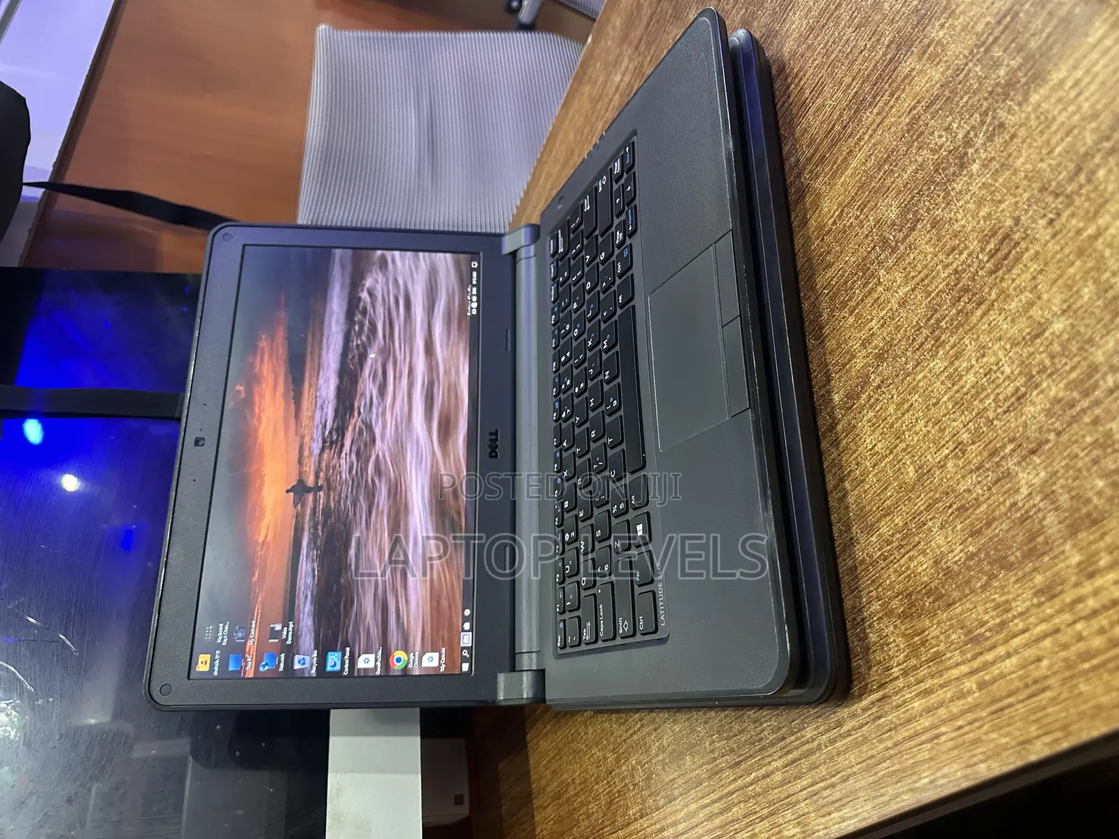 Laptop Dell Latitude 13 3340 4GB Intel Core I3 HDD 500GB