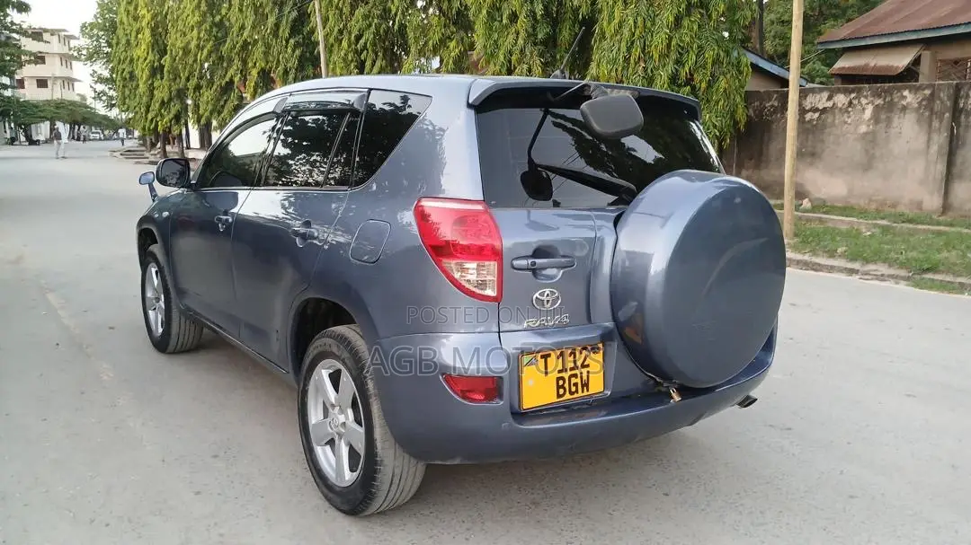 Toyota RAV4 2008 Blue