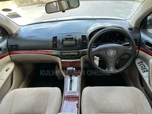 Toyota Premio 2004 White