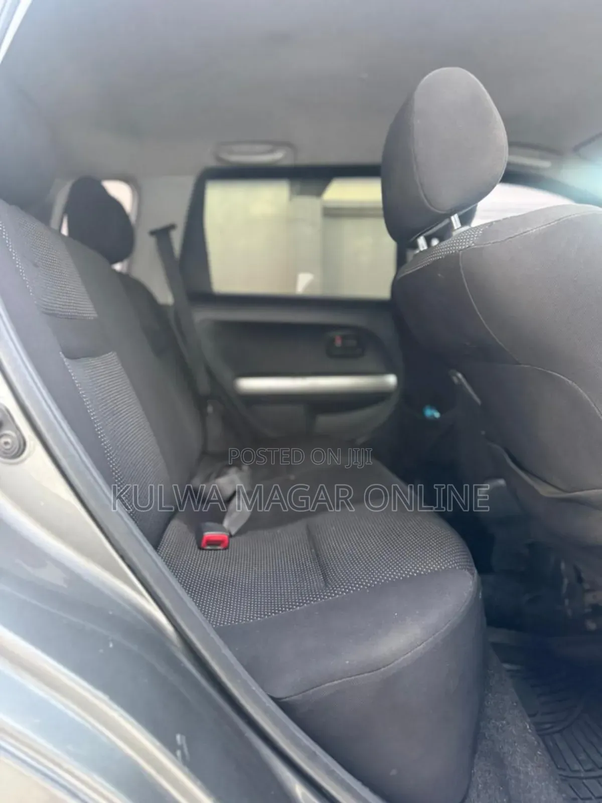 Toyota IST 2005 Gray