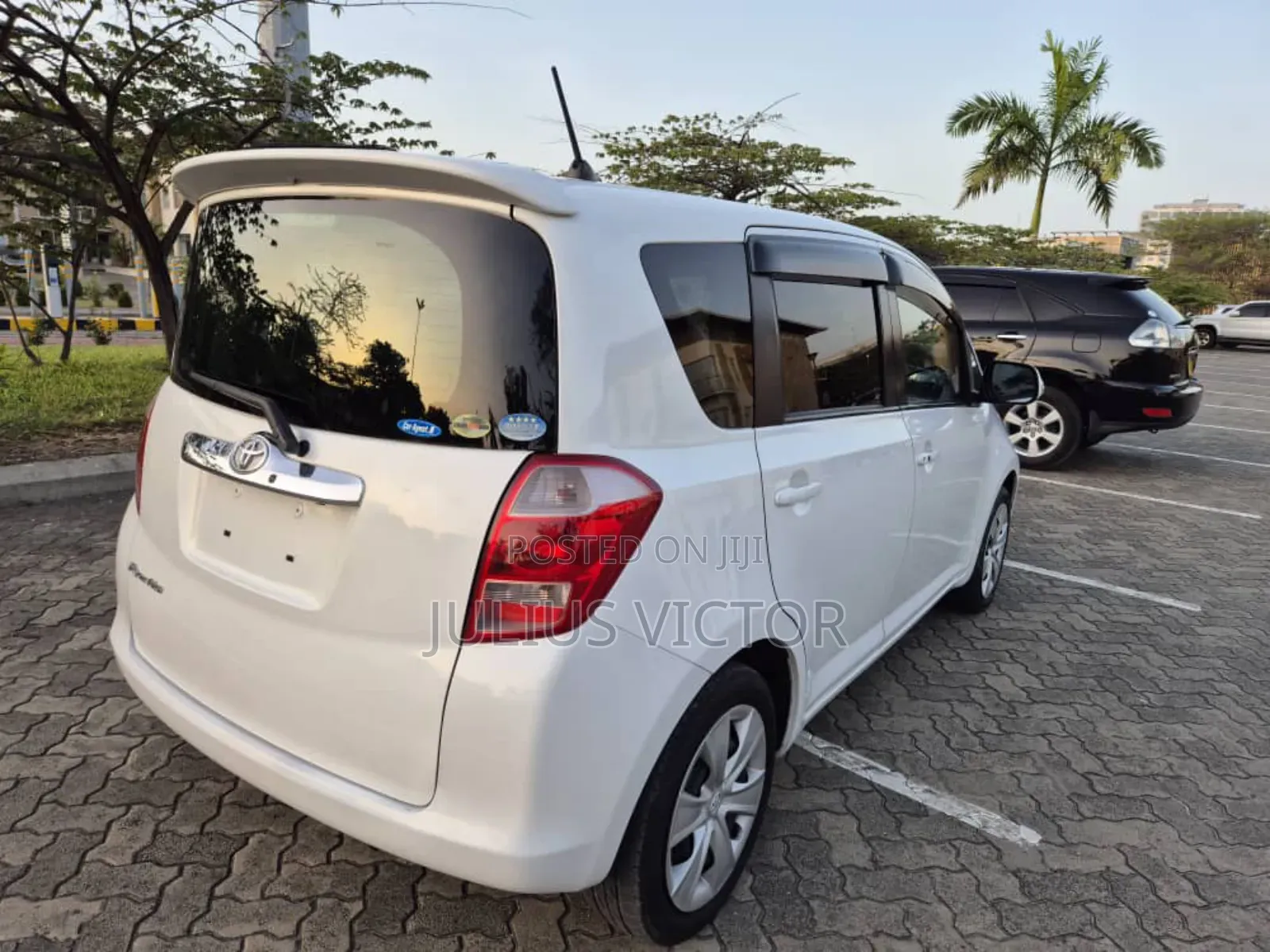 Toyota Ractis 2008 White