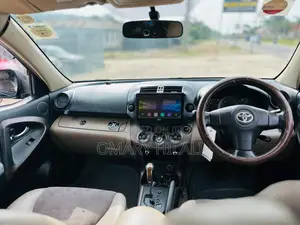 Toyota Vanguard 2011 Maroon