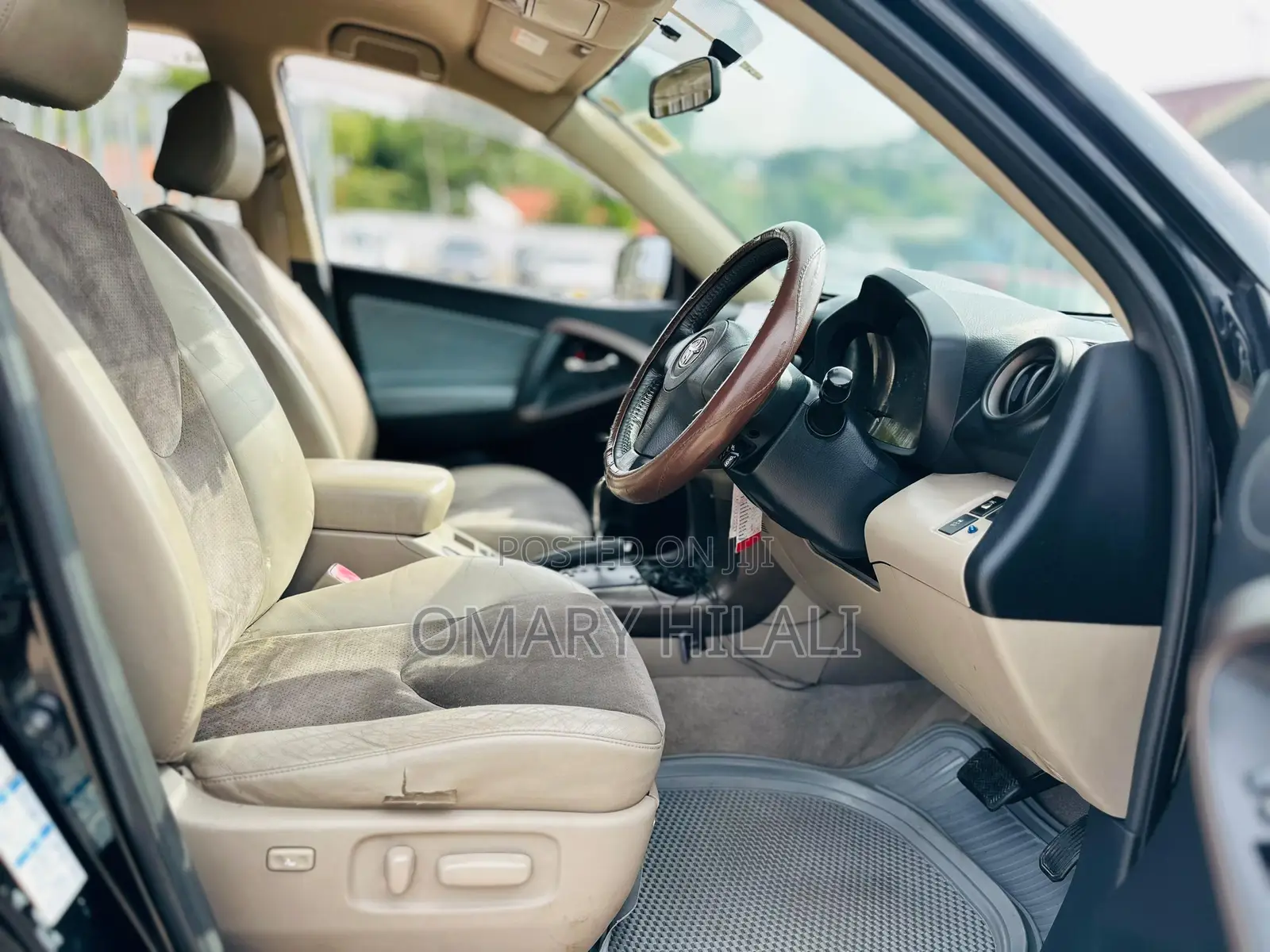 Toyota Vanguard 2011 Maroon