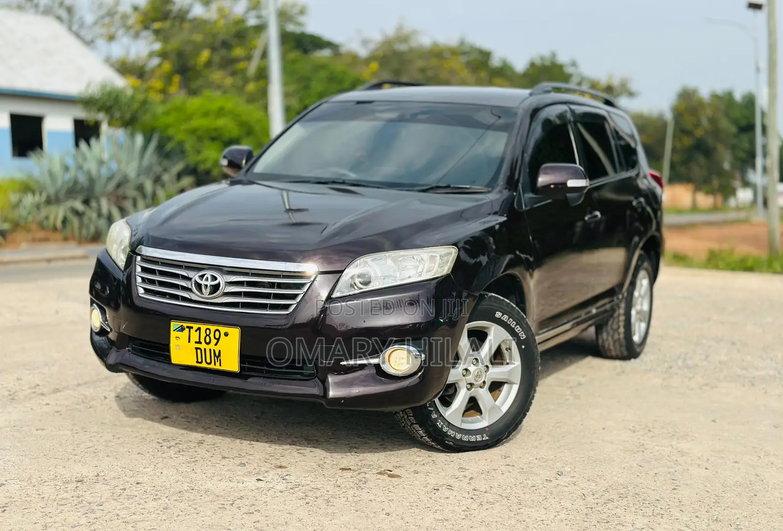 Toyota Vanguard 2011 Maroon
