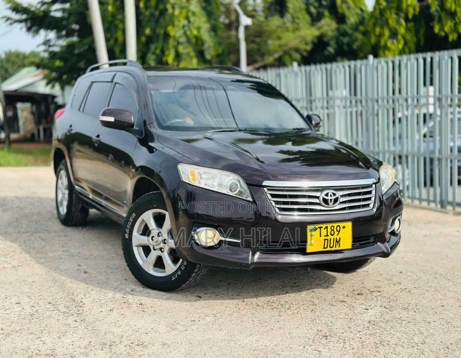 Toyota Vanguard 2011 Maroon