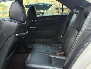 Toyota Crown 2007 White
