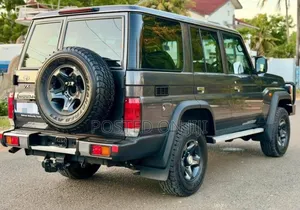 Toyota Land Cruiser 2025 Gray