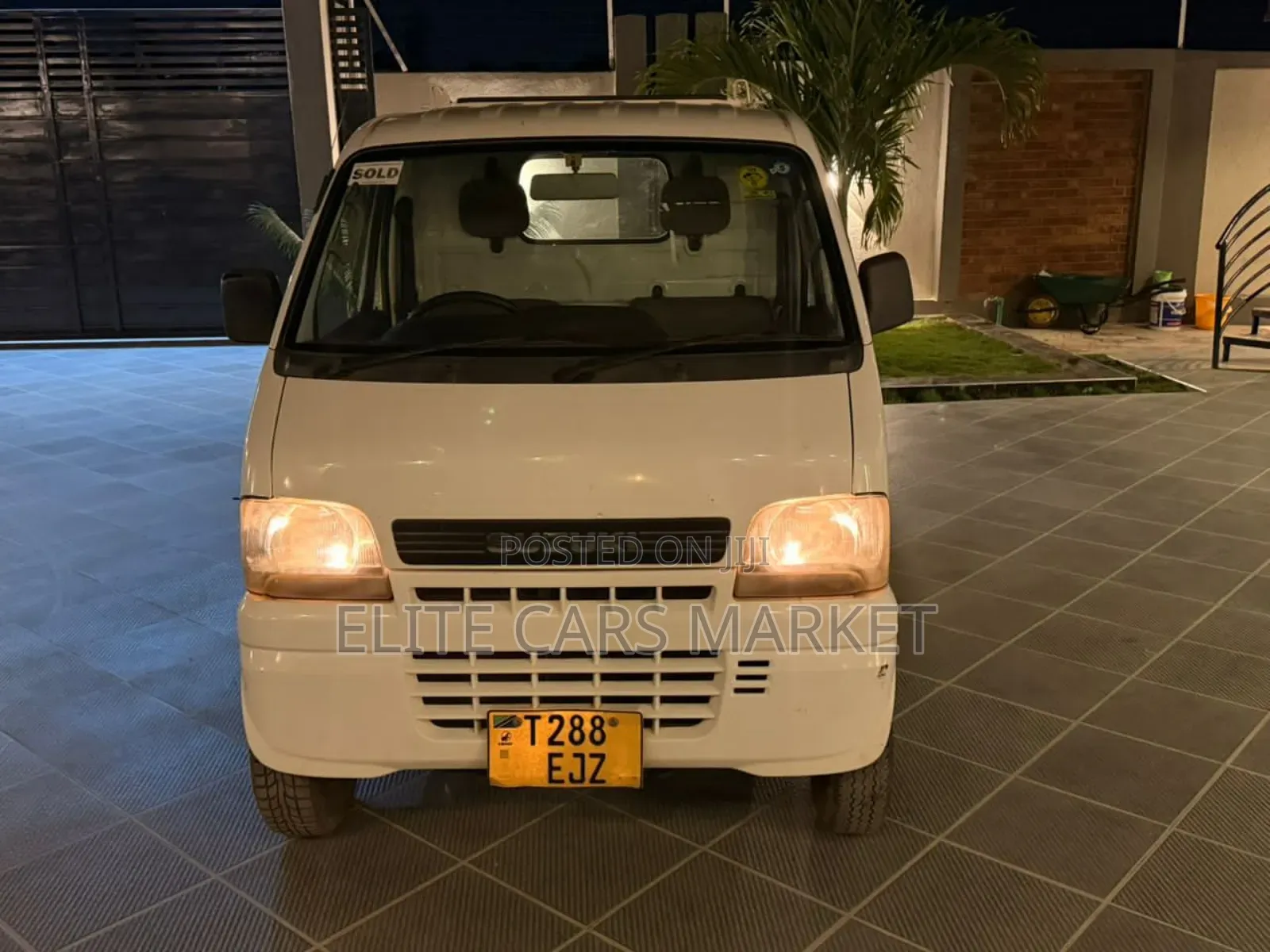 Suzuki Carry