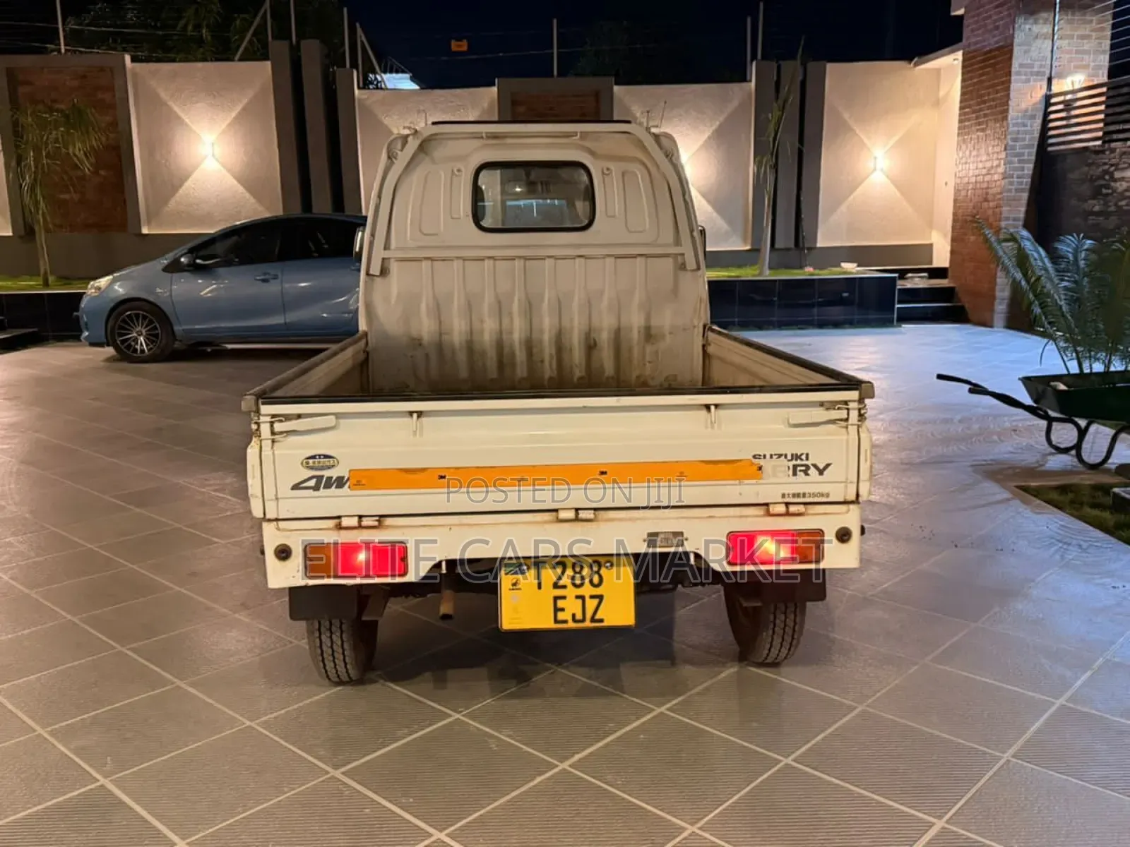 Suzuki Carry