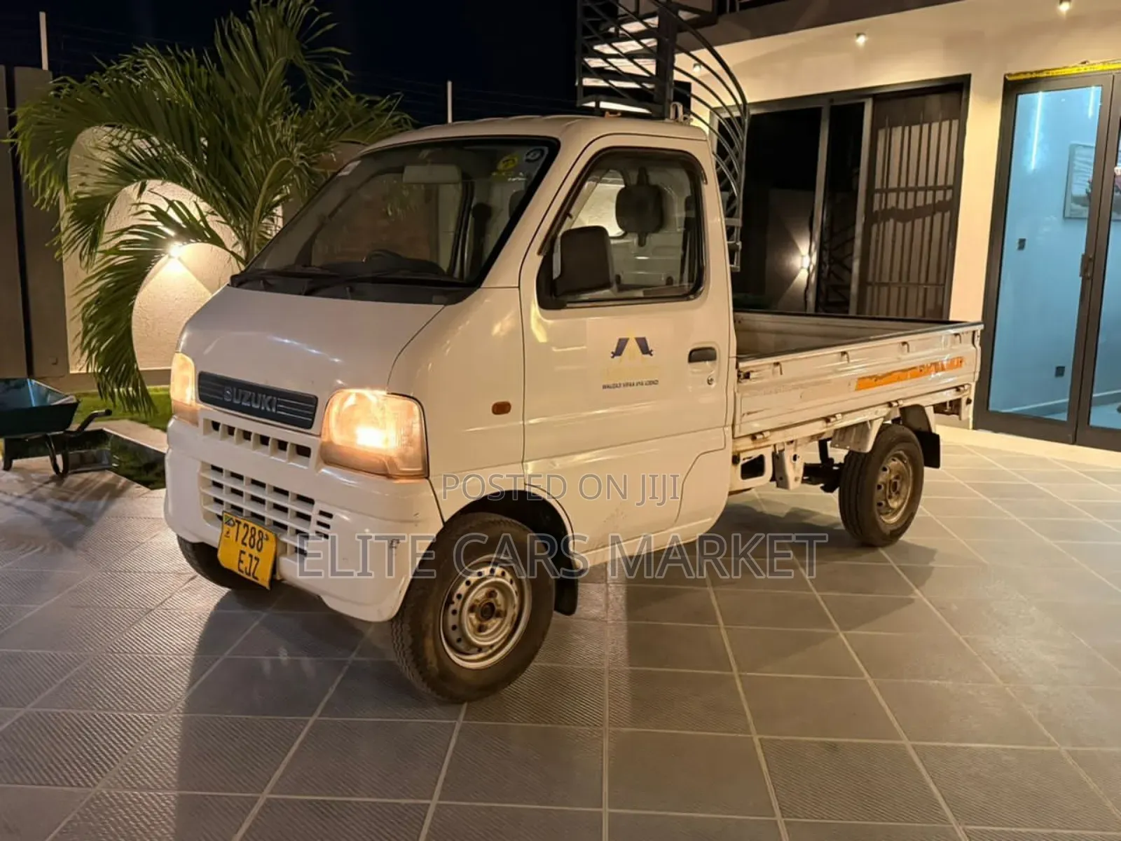 Suzuki Carry