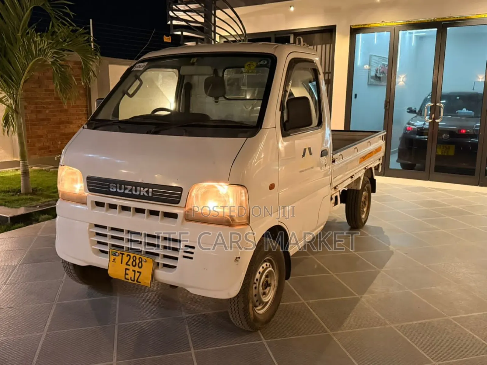 Suzuki Carry