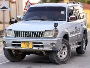 Toyota Land Cruiser Prado 1998 White