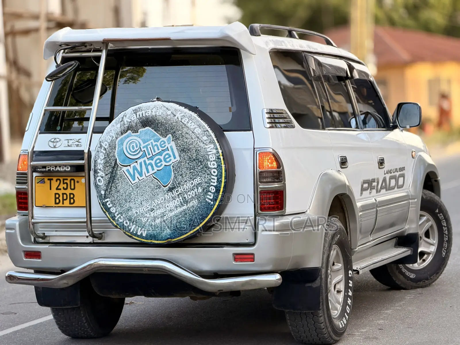 Toyota Land Cruiser Prado 1998 White