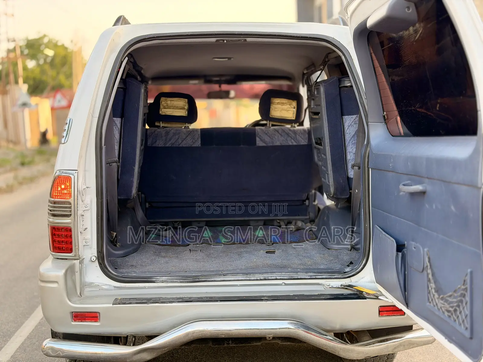 Toyota Land Cruiser Prado 1998 White