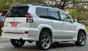 Toyota Land Cruiser Prado 2006 White