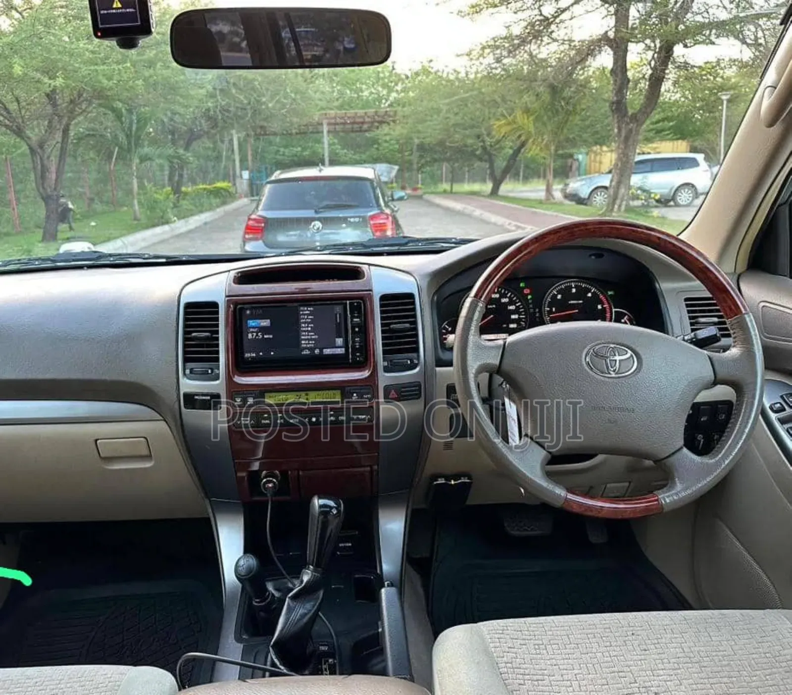 Toyota Land Cruiser Prado 2006 White