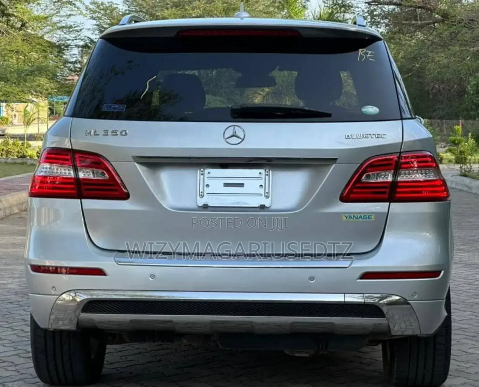 Mercedes-Benz M Class 2012 Silver