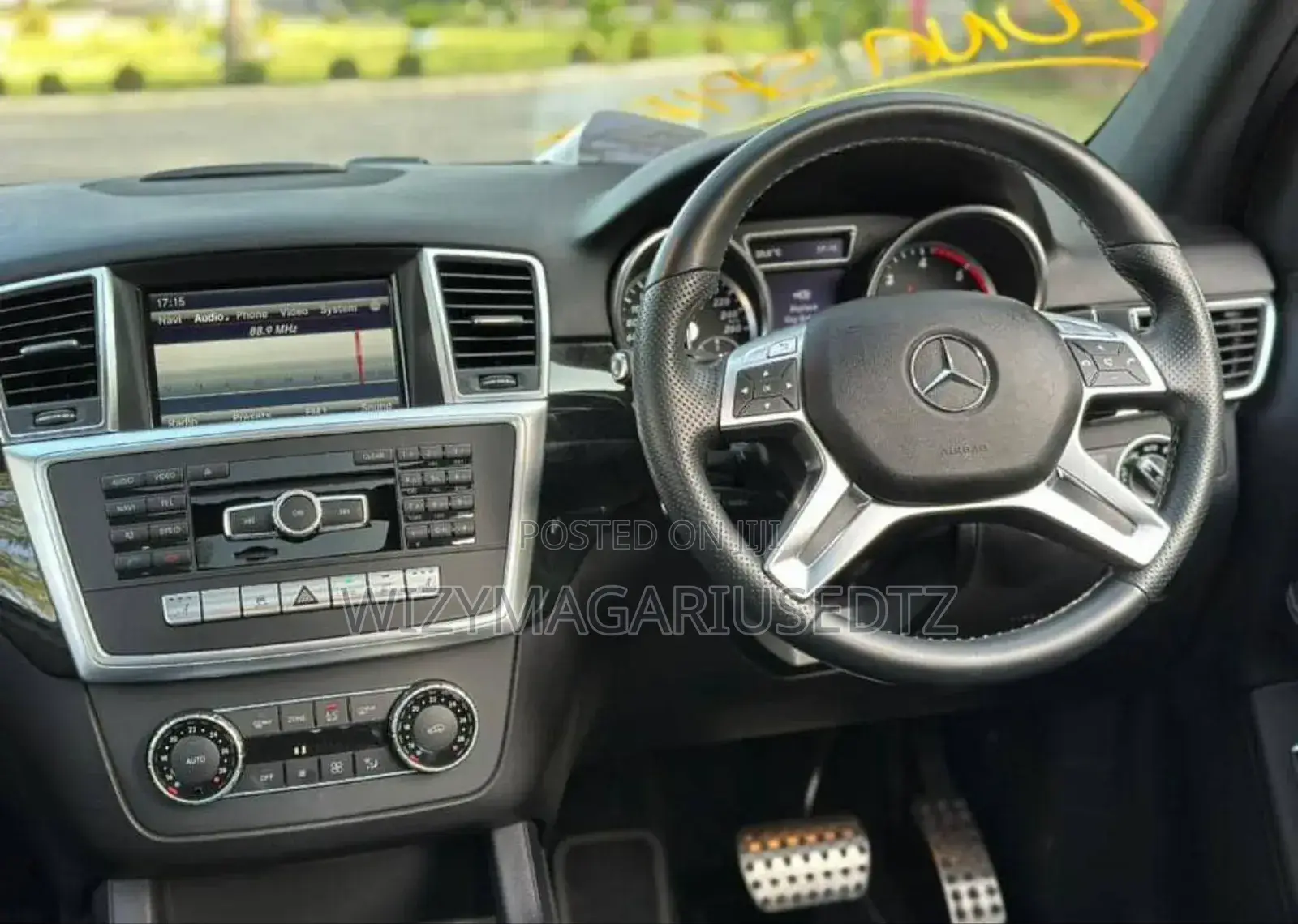 Mercedes-Benz M Class 2012 Silver