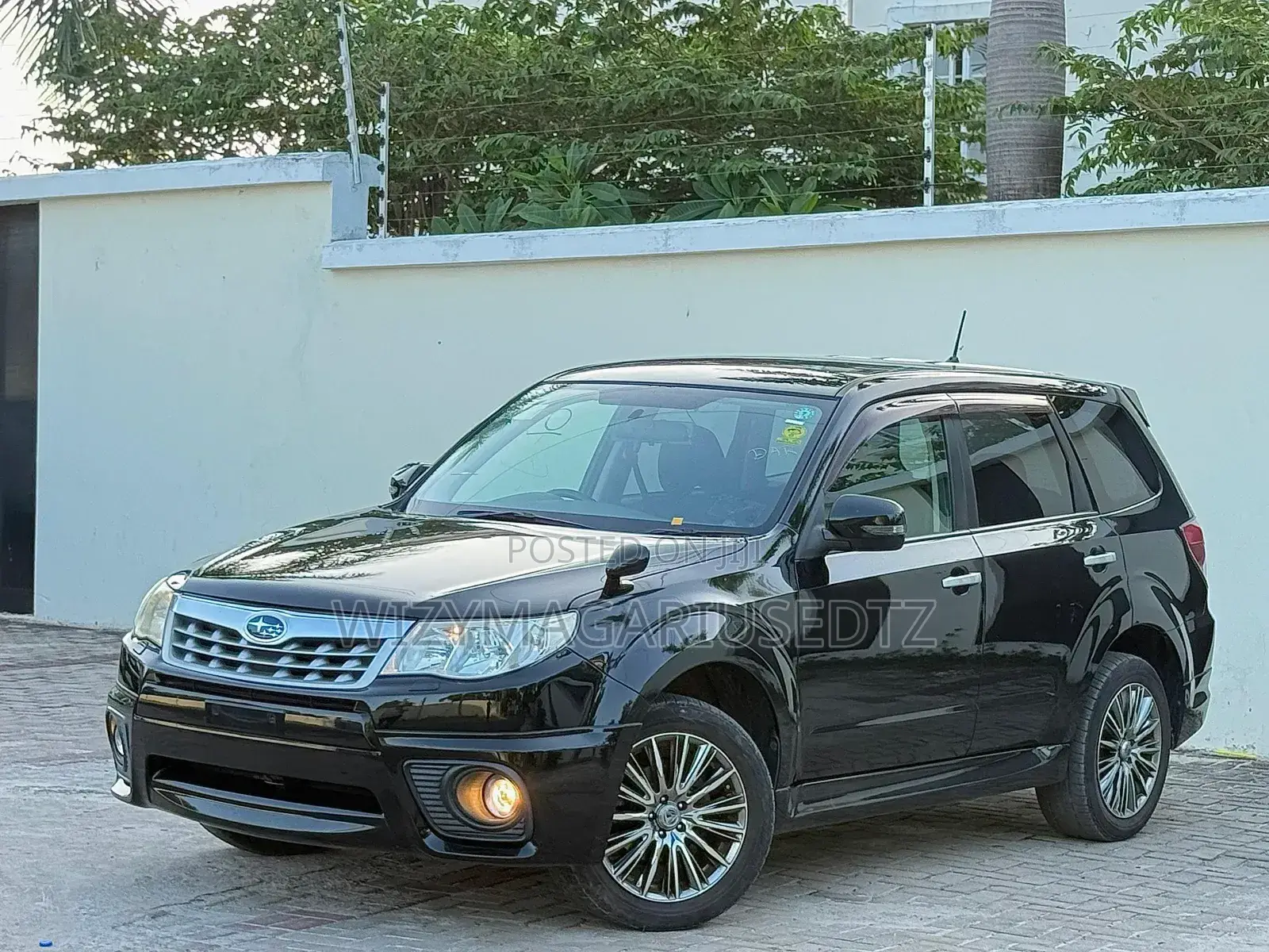 Subaru Forester 2011 Burgundy