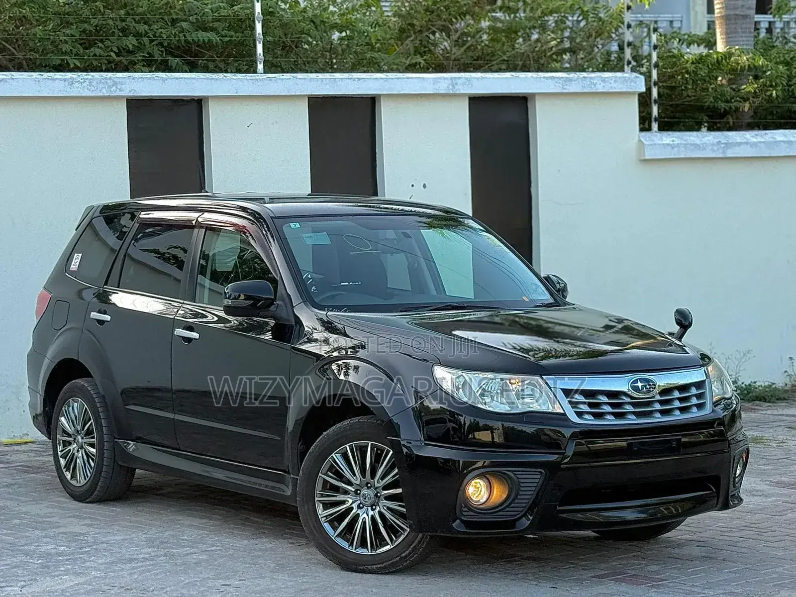 Subaru Forester 2011 Burgundy