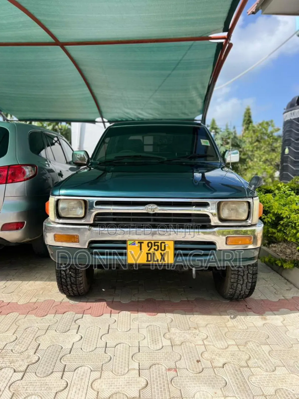 Toyota Hilux 2010 Green