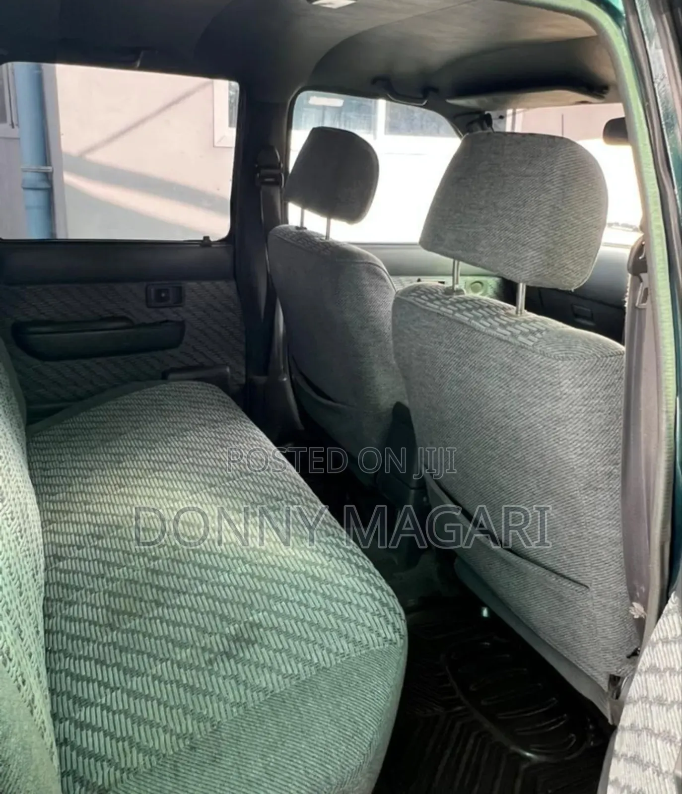 Toyota Hilux 2010 Green