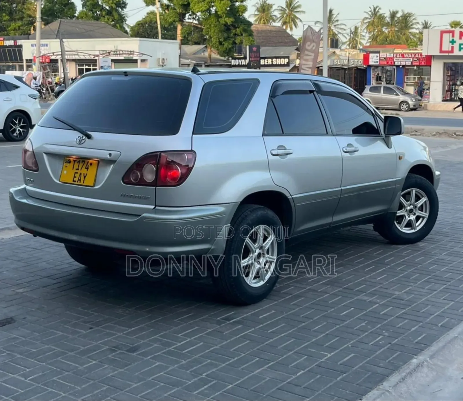 Toyota Harrier 2.2 16V 2001 Silver