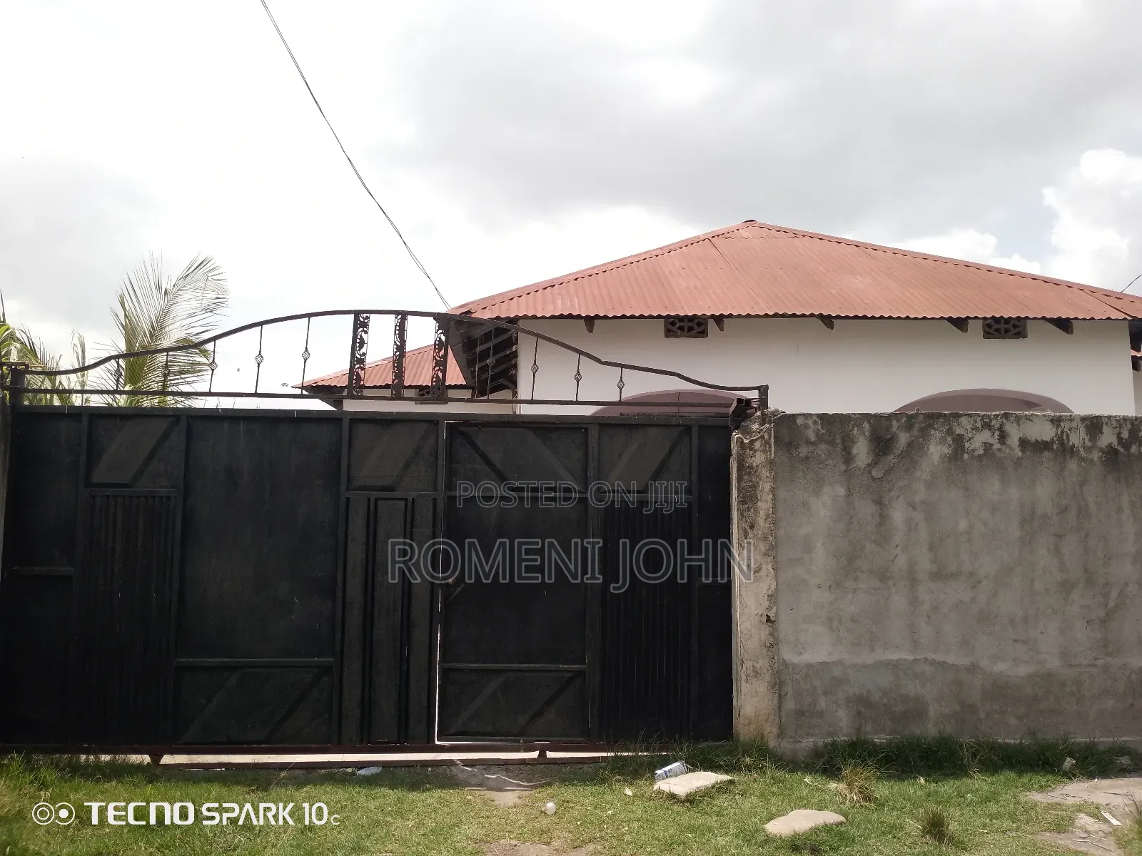 3bdrm House in Tanzania Daresalaam, Ilala for sale
