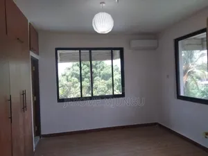 3bdrm Apartment in Upanga East for rent
