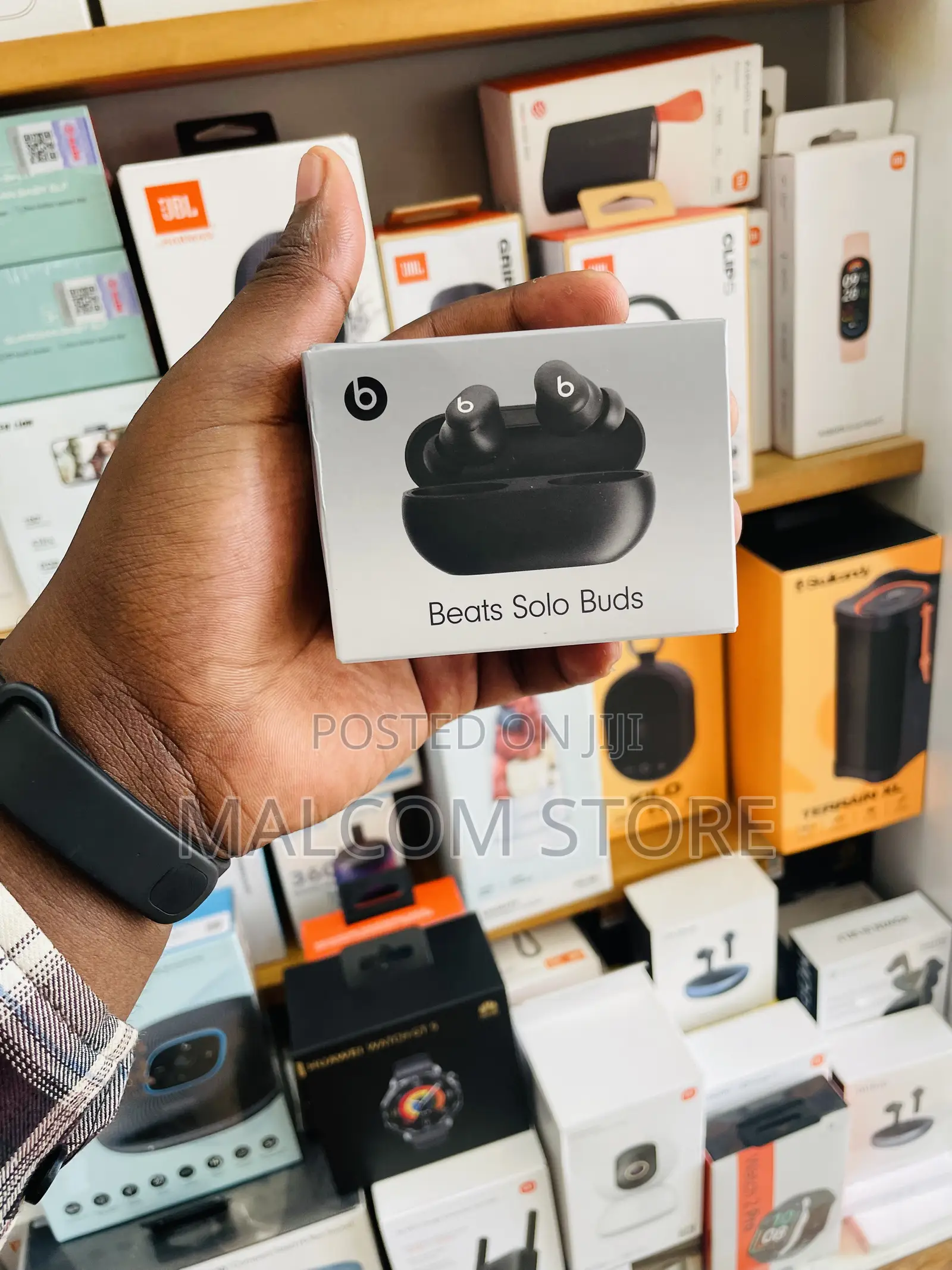 Beats Solo Buds