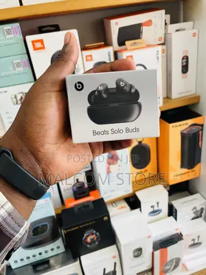 Beats Solo Buds