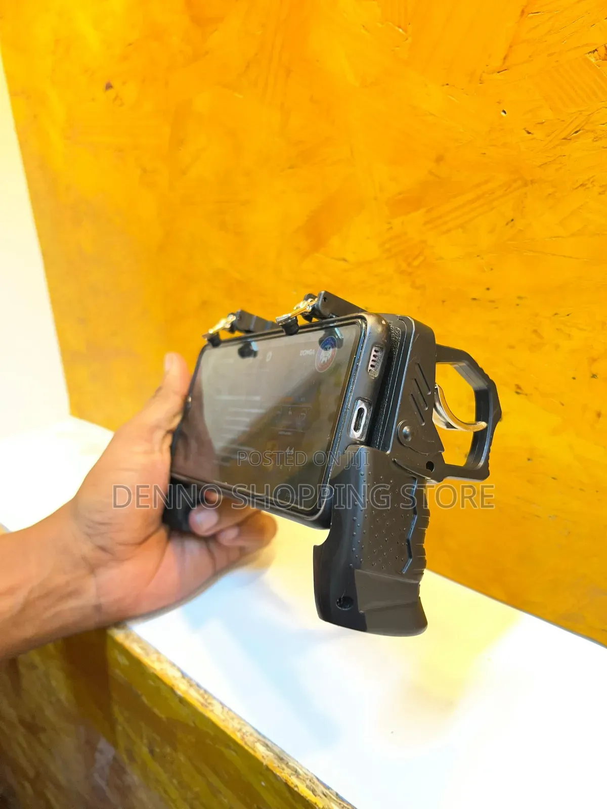 Phone Game Pad Holder