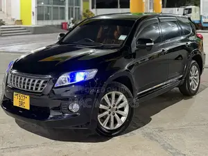 Toyota Vanguard 2012 Black