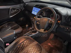 Toyota Vanguard 2012 Black