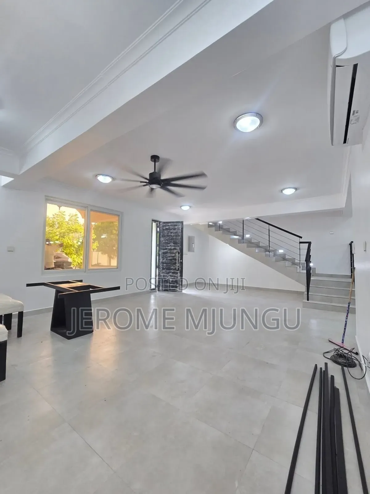 5bdrm Villa in Kawe for rent