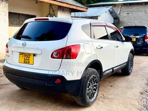 Nissan Dualis 2010 White