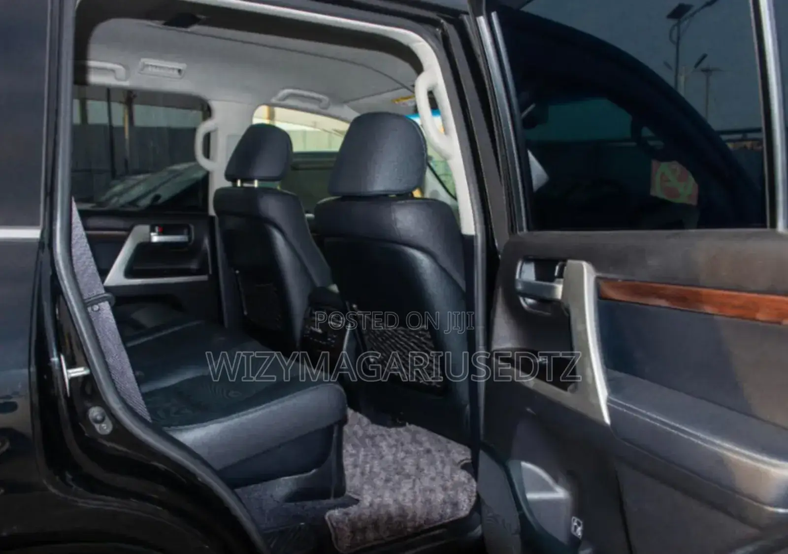 Toyota Land Cruiser 2016 Burgundy