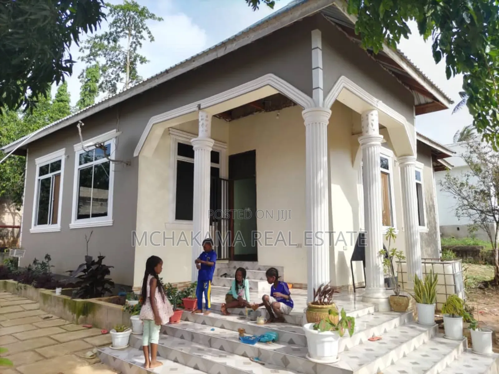 3bdrm House in Mchakama Real Estate, Mbezi for sale