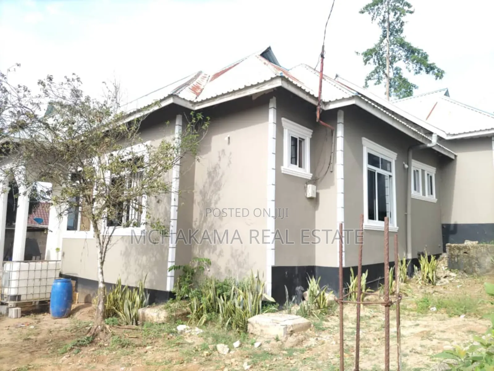3bdrm House in Mchakama Real Estate, Mbezi for sale