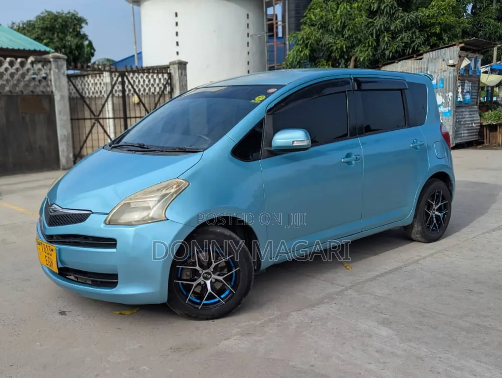 Toyota Ractis 2007 Blue