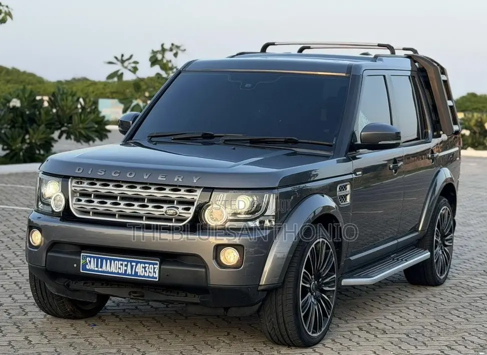 Land Rover Discovery 2014 Gray