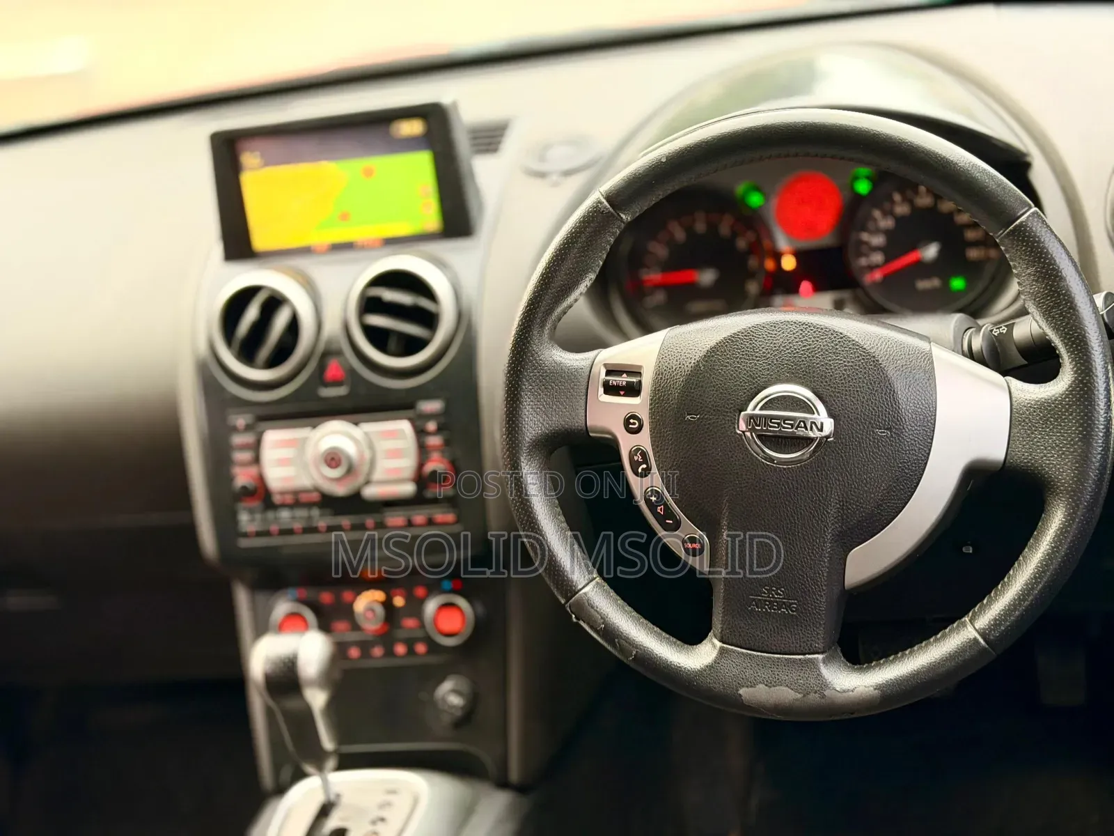 Nissan Dualis 2010 Burgundy