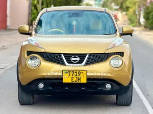 Nissan Juke 2012 Gold
