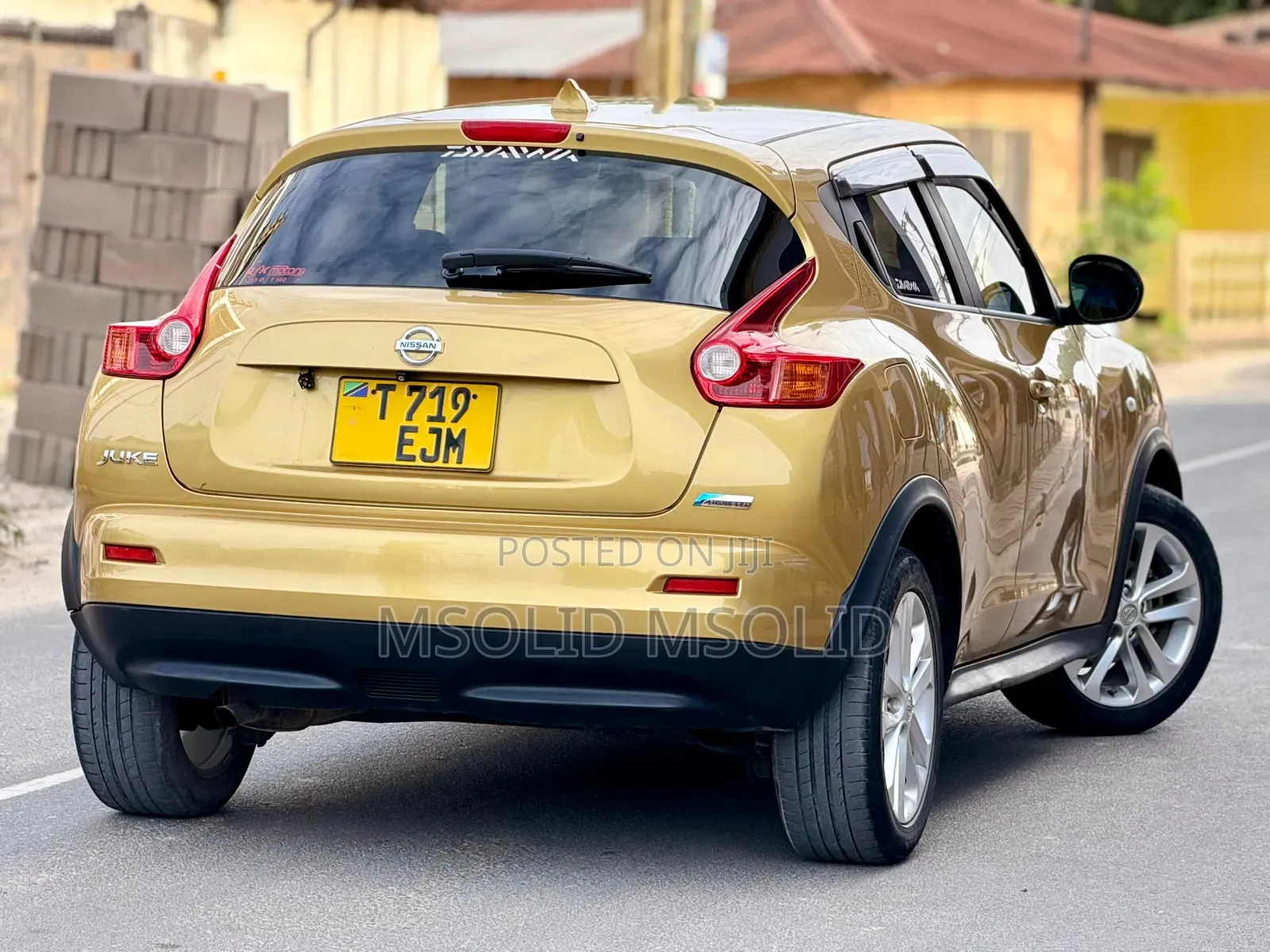 Nissan Juke 2012 Gold