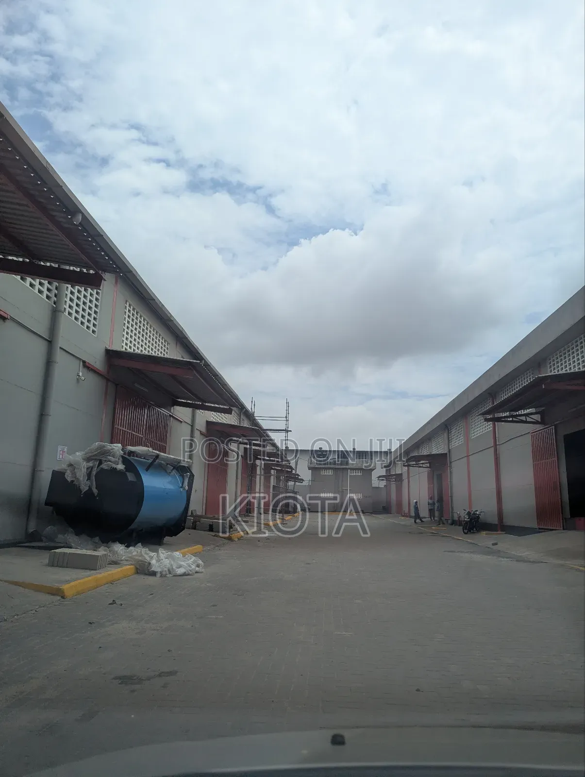 Warehouse/Godown Mbagala