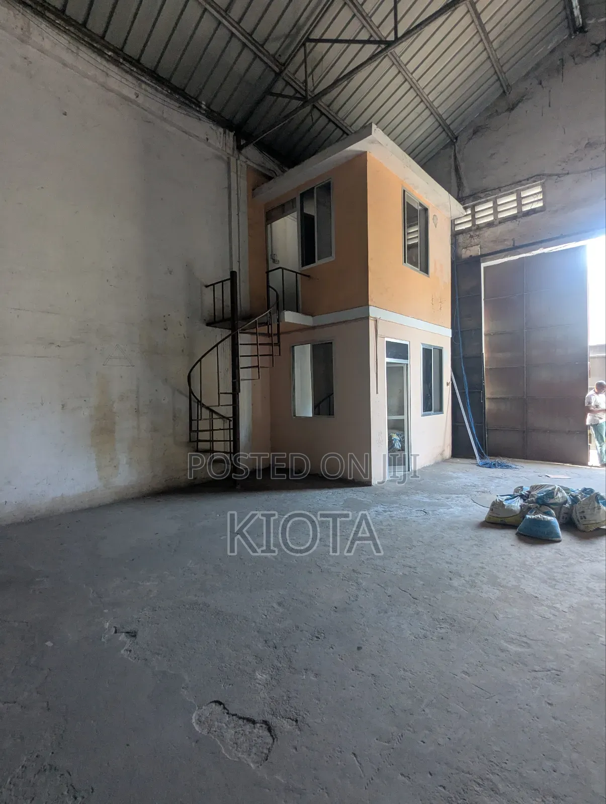 Warehouse/Godown Chang'ombe Mbozi Road