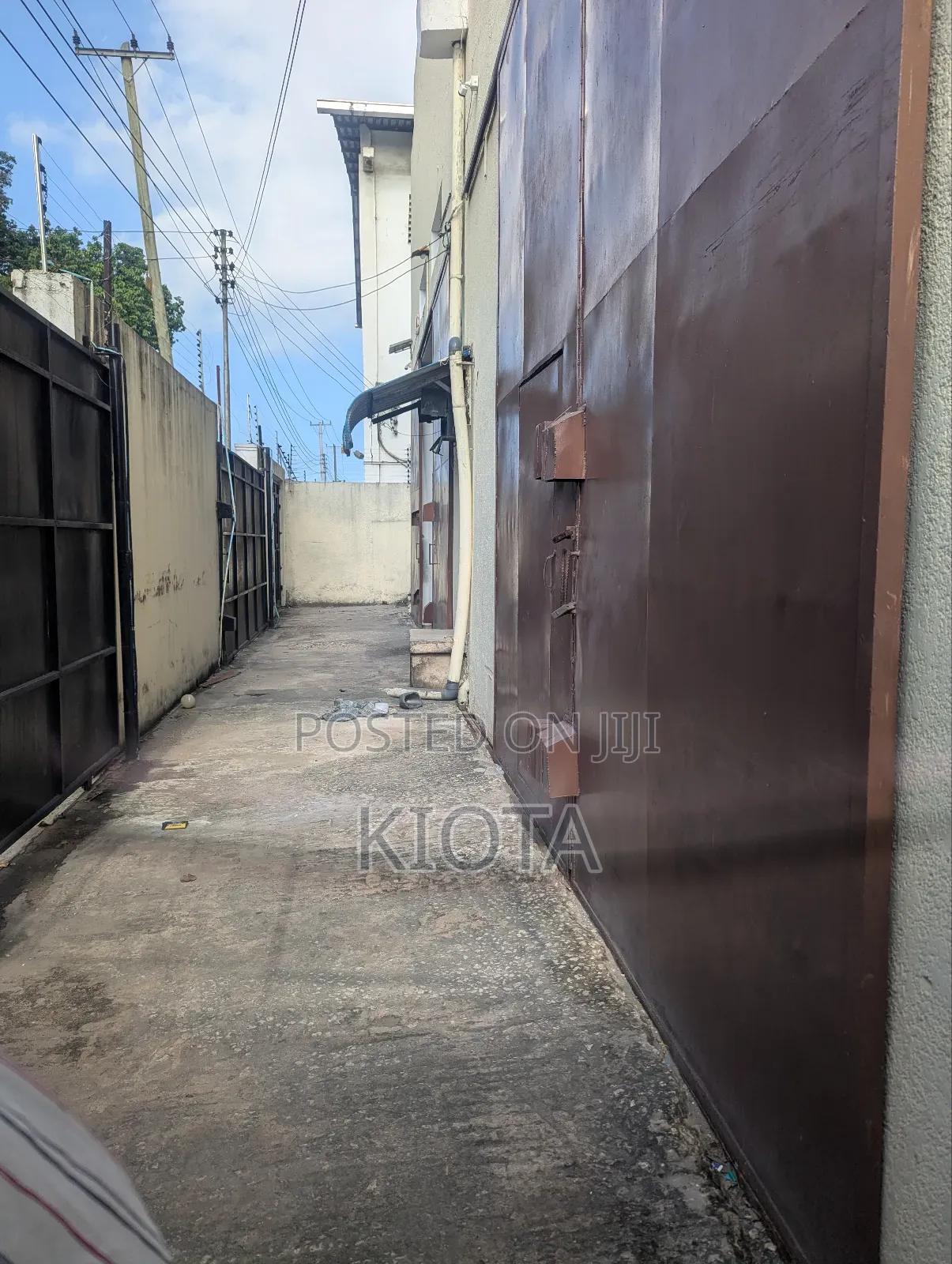 Warehouse/Godown Chang'ombe Mbozi Road