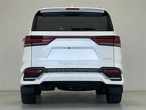 Lexus LX LX 600 2024 White