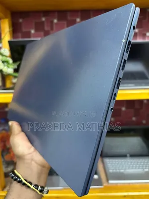 Laptop Asus VivoBook X540SA 16GB Intel Core I7 SSD 512GB