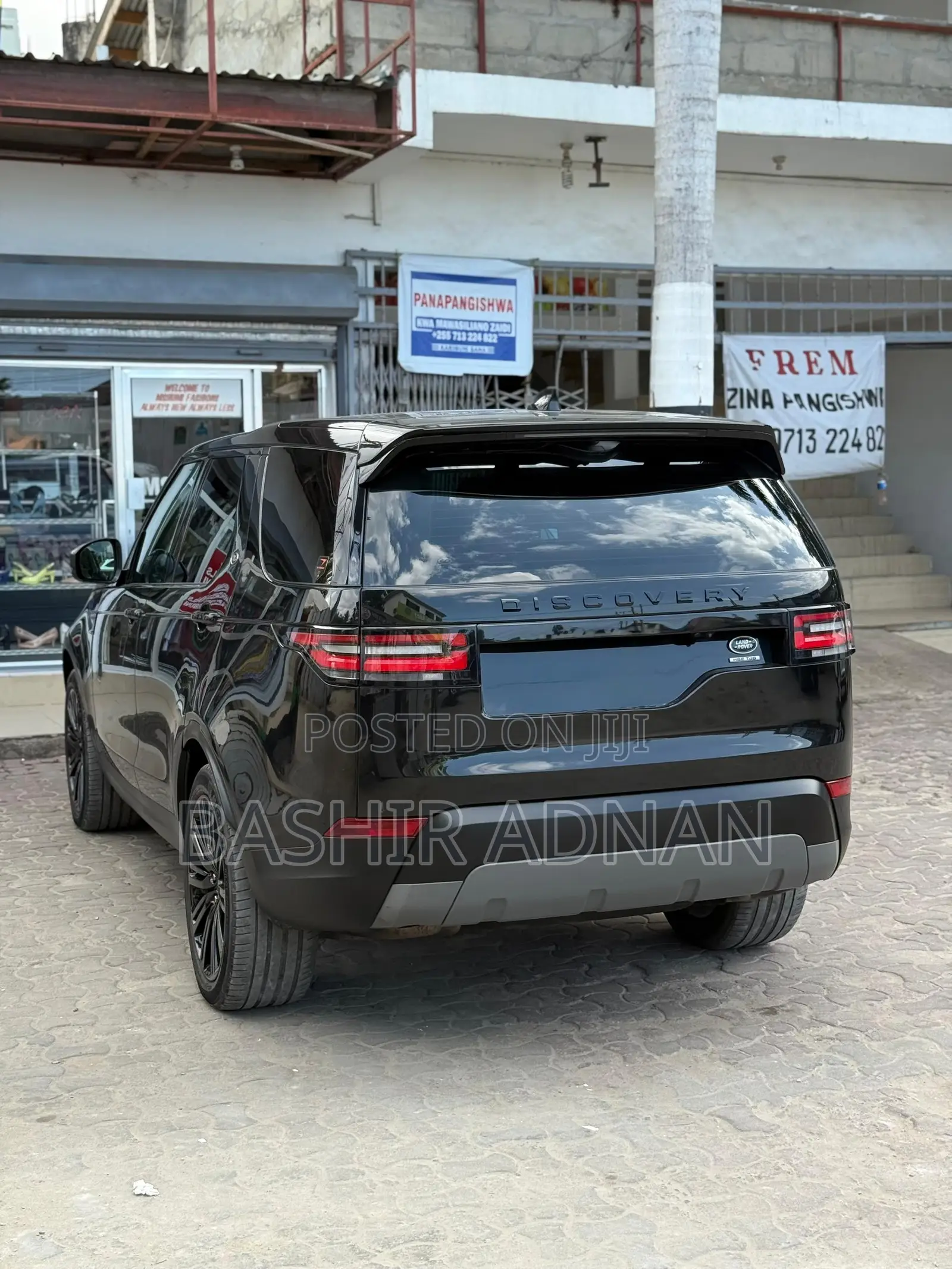 Land Rover Discovery 2018 Black